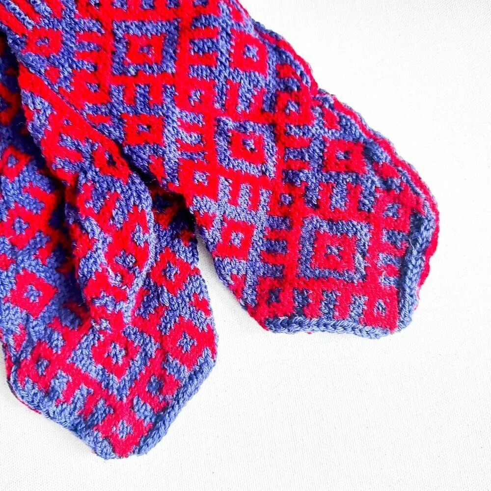 Vintage Handmade Red Blue Fairisle Print Wool Winter Mittens L